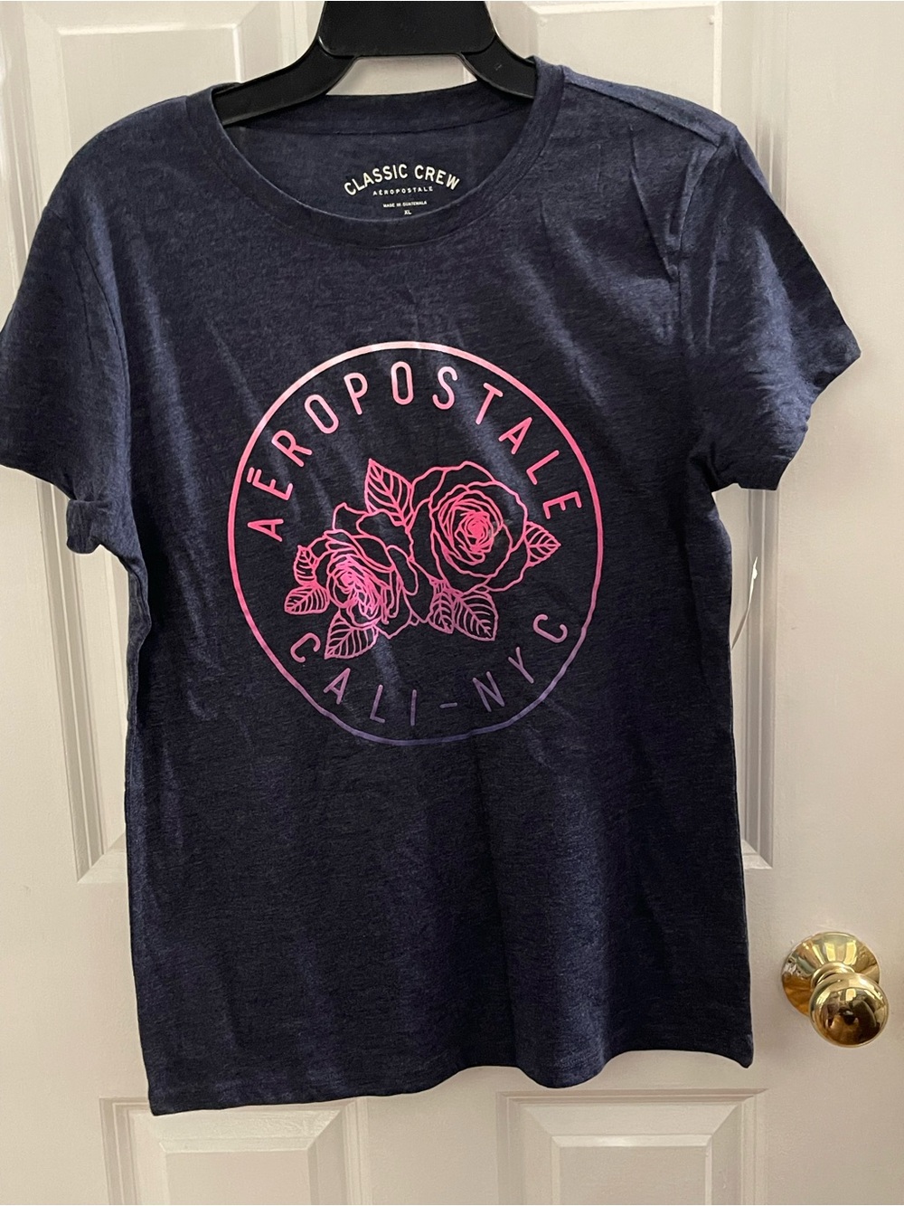 Aeropostale Navy Blue Tee with Pink Graphic Roses